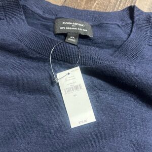 Banana Republic Men’s Navy Crewneck Sweater